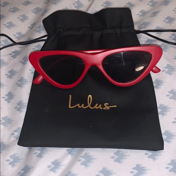 Lulus trendy glasses - Picture 2 of 3
